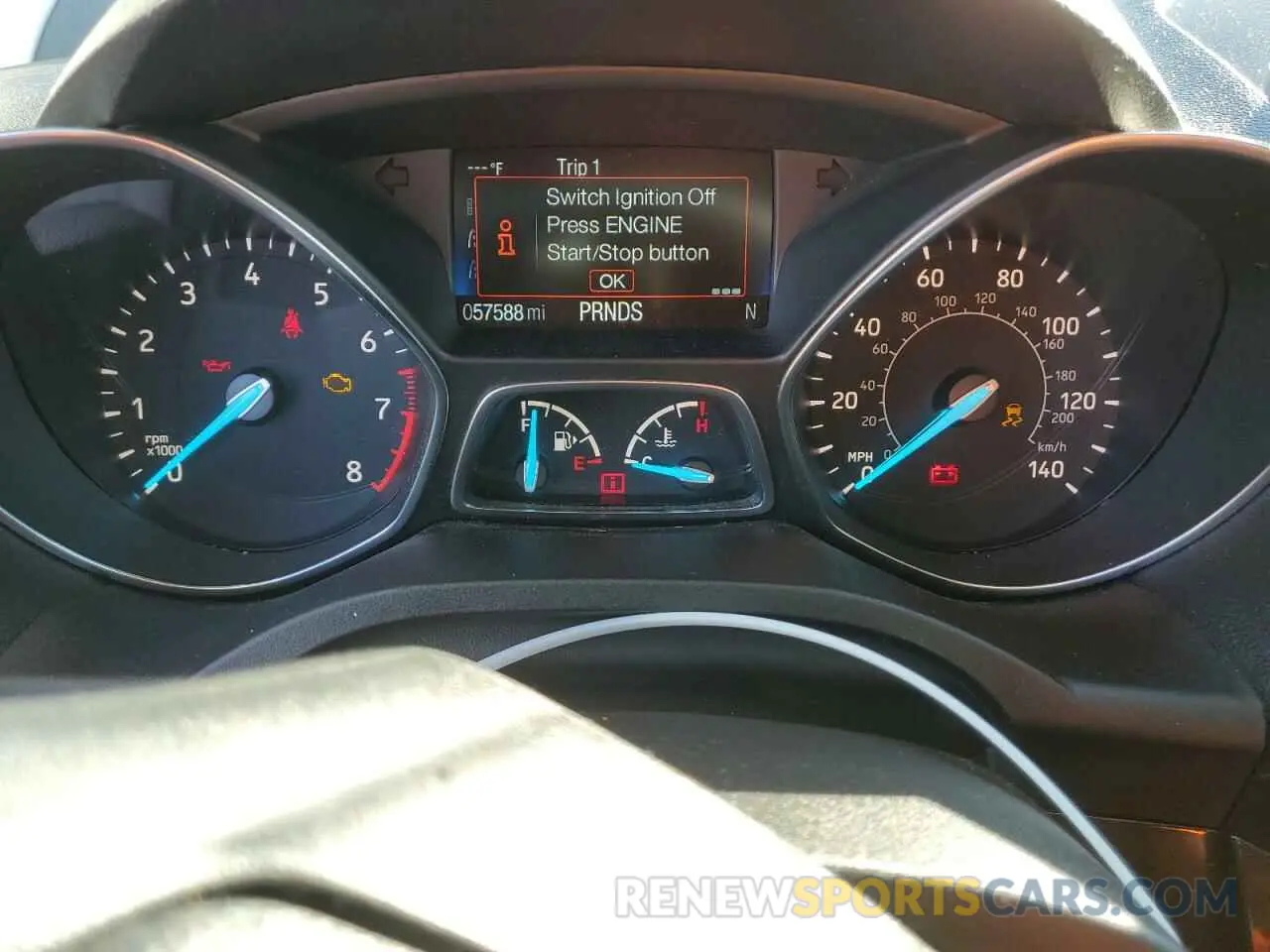 9 Фотография поврежденного автомобиля 1FMCU9J94KUC23524 FORD ESCAPE 2019