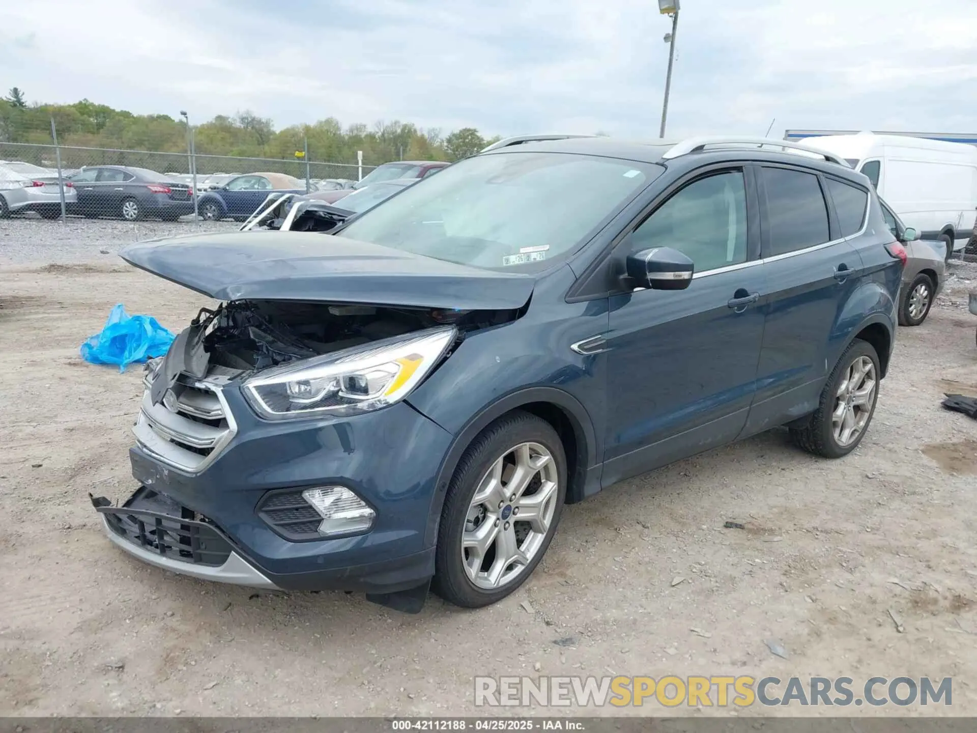 2 Фотография поврежденного автомобиля 1FMCU9J95KUC19062 FORD ESCAPE 2019