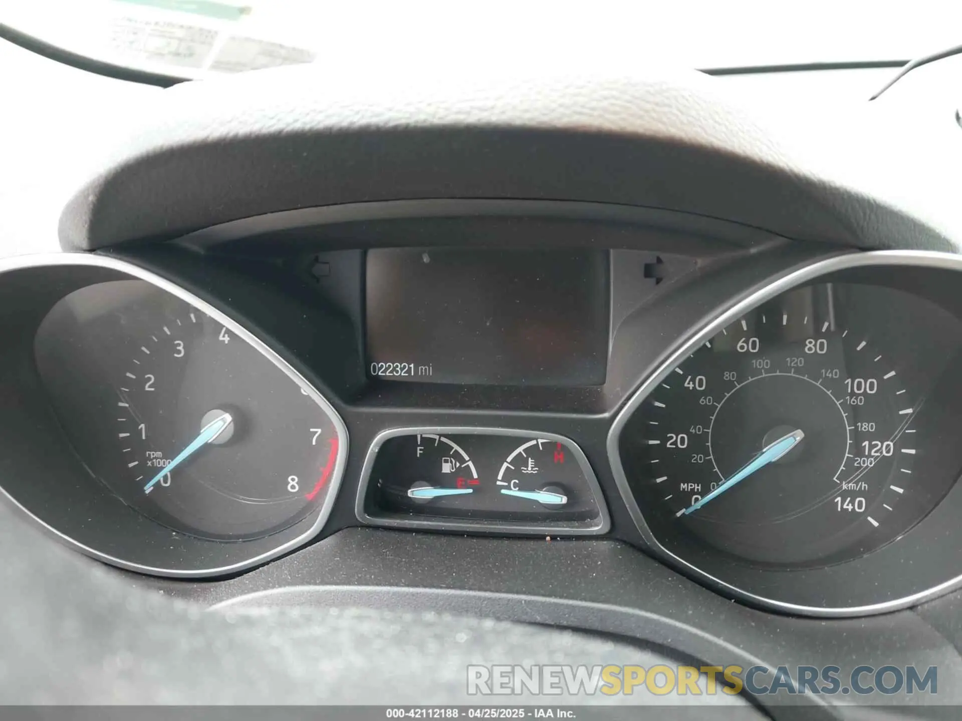 7 Фотография поврежденного автомобиля 1FMCU9J95KUC19062 FORD ESCAPE 2019