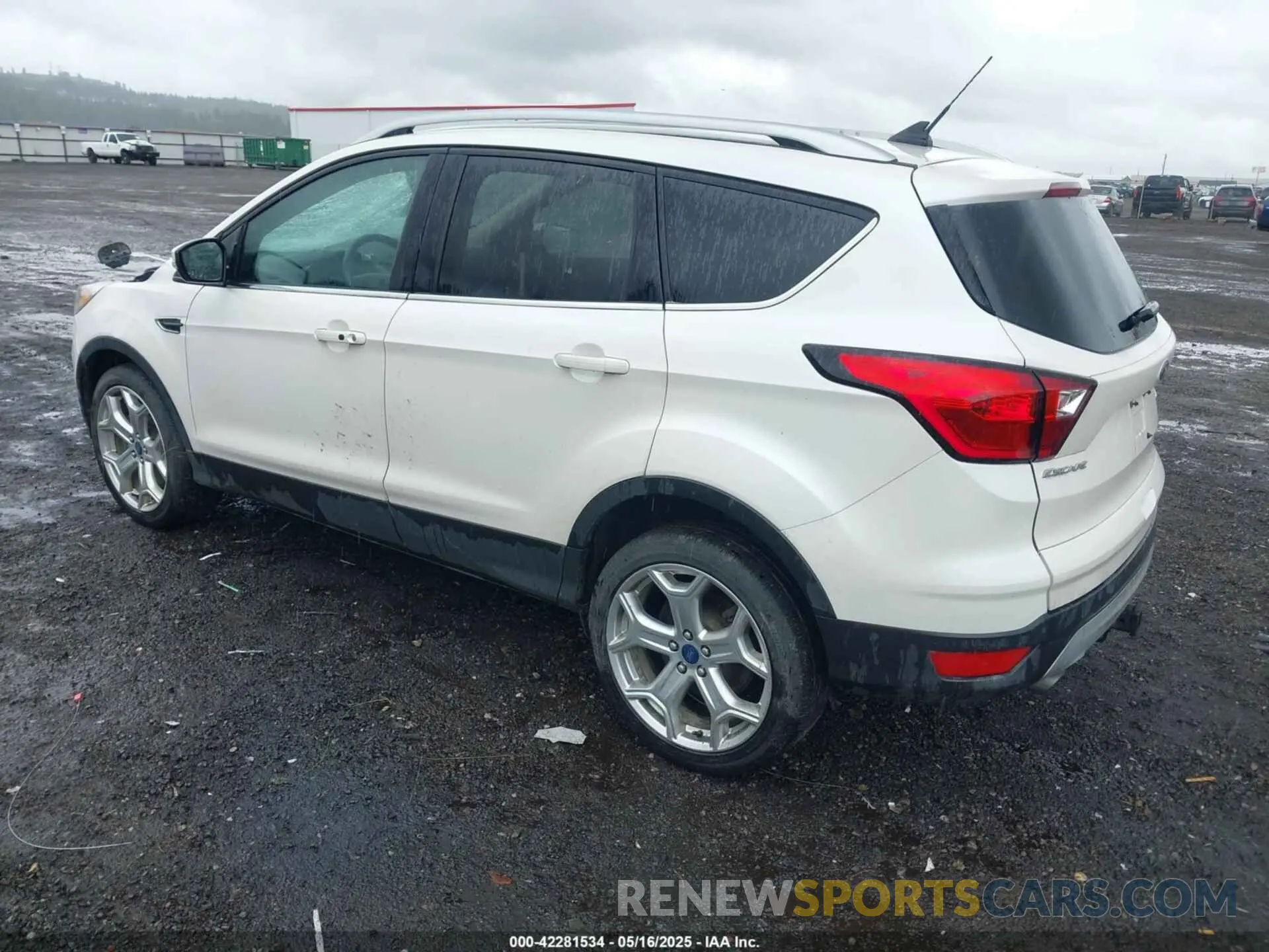 3 Photograph of a damaged car 1FMCU9J97KUA06551 FORD ESCAPE 2019