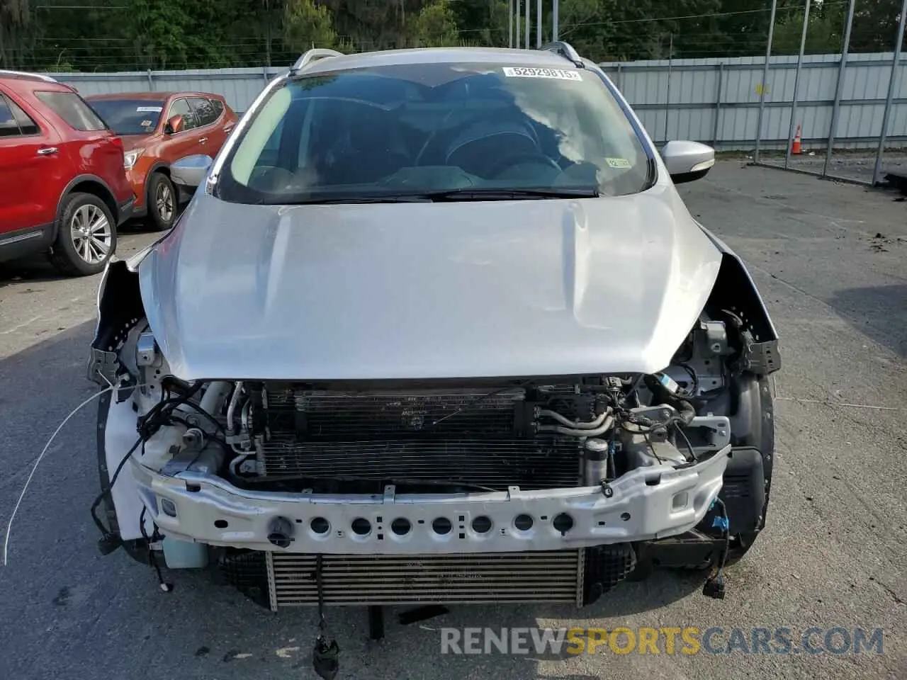 5 Фотография поврежденного автомобиля 1FMCU9J97KUB49368 FORD ESCAPE 2019