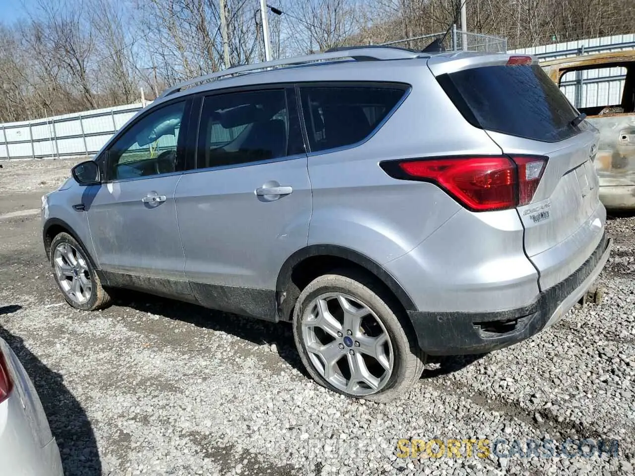 2 Photograph of a damaged car 1FMCU9J98KUB53669 FORD ESCAPE 2019