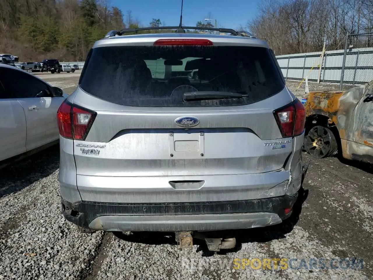 6 Photograph of a damaged car 1FMCU9J98KUB53669 FORD ESCAPE 2019