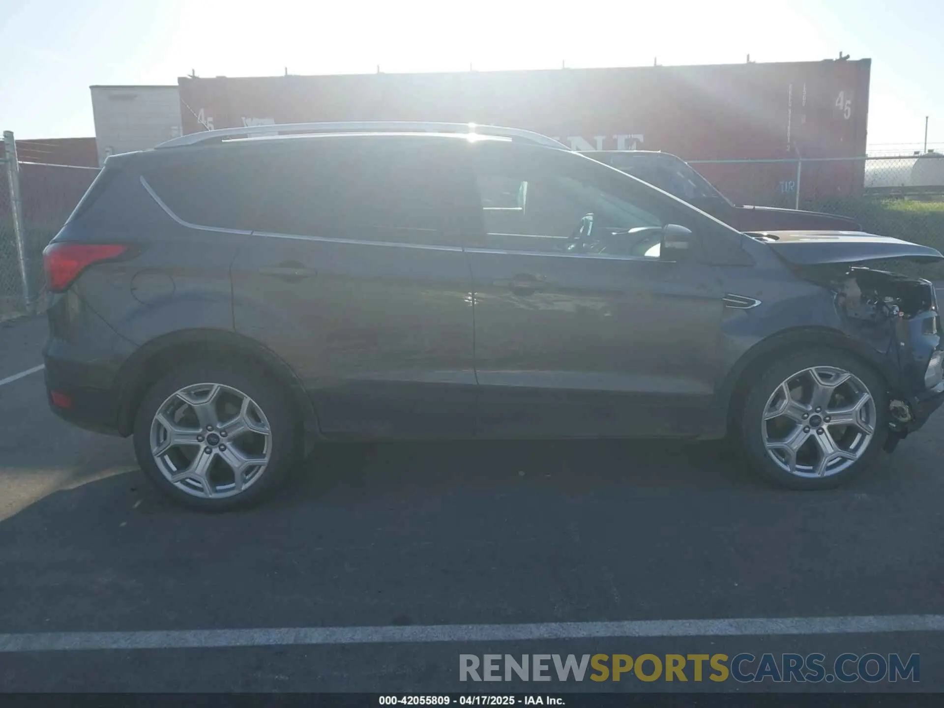 13 Photograph of a damaged car 1FMCU9J99KUA48204 FORD ESCAPE 2019