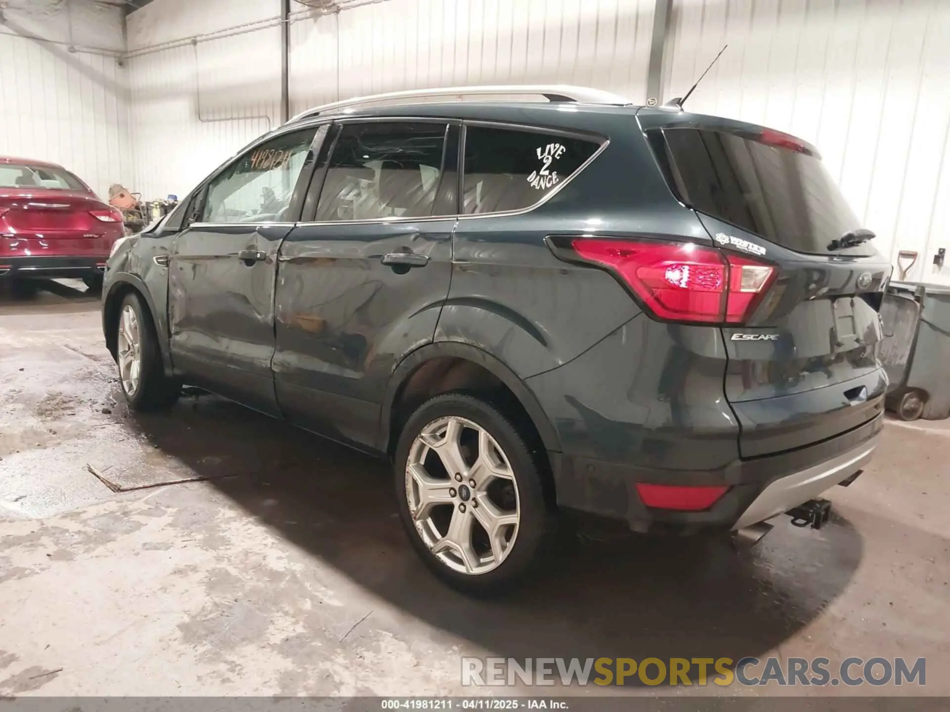 3 Photograph of a damaged car 1FMCU9J99KUC24023 FORD ESCAPE 2019