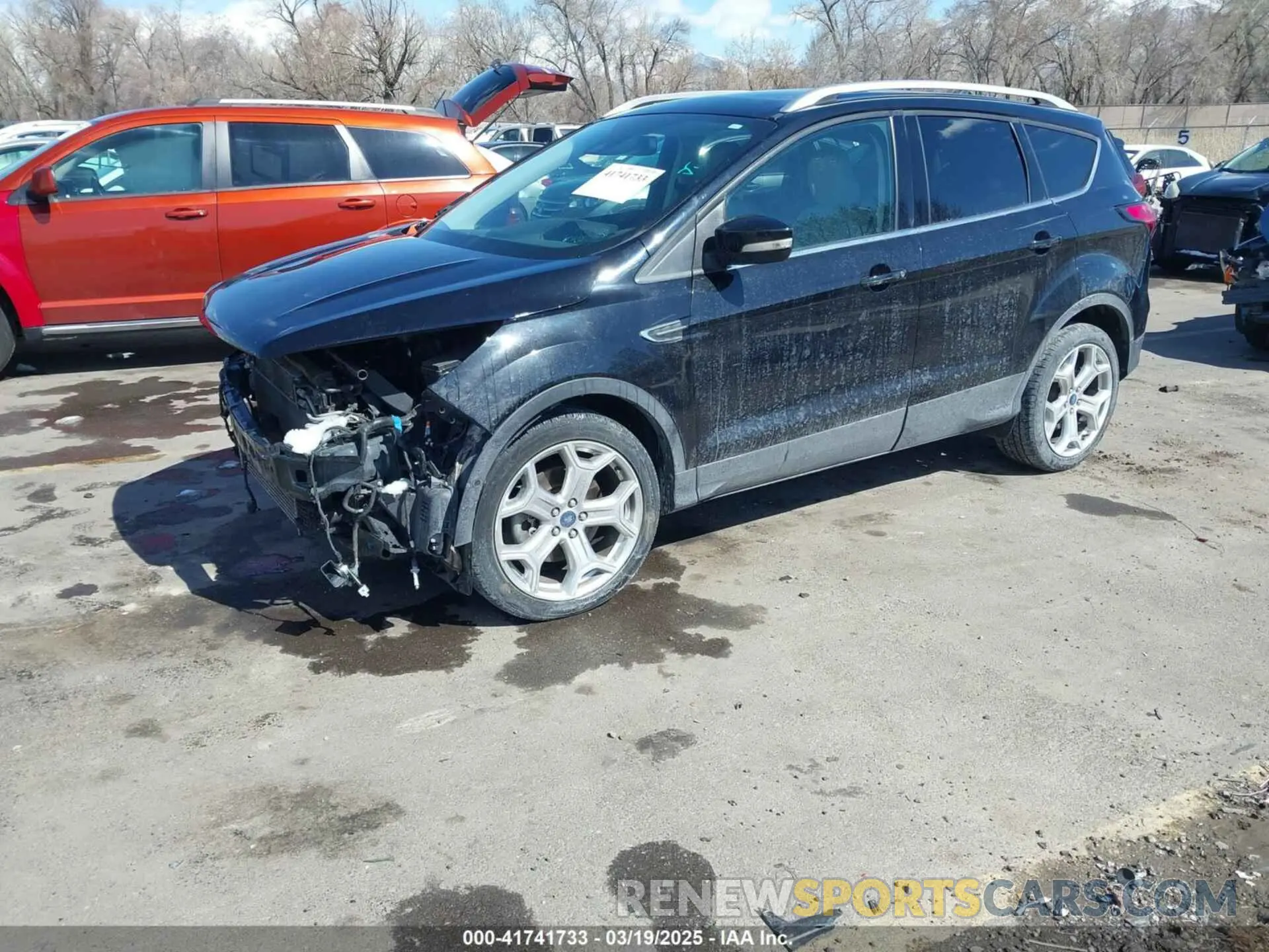 2 Photograph of a damaged car 1FMCU9J99KUC44157 FORD ESCAPE 2019