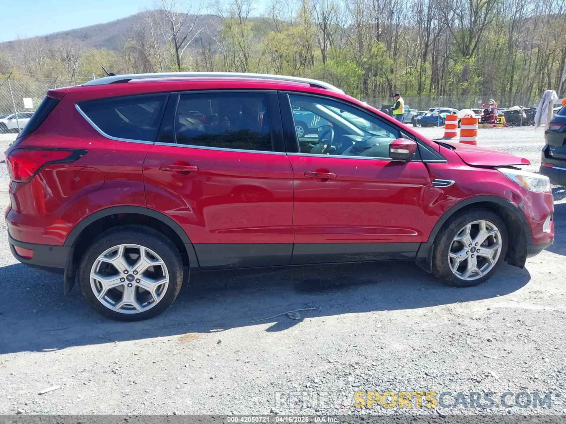13 Фотография поврежденного автомобиля 1FMCU9J9XKUC23513 FORD ESCAPE 2019