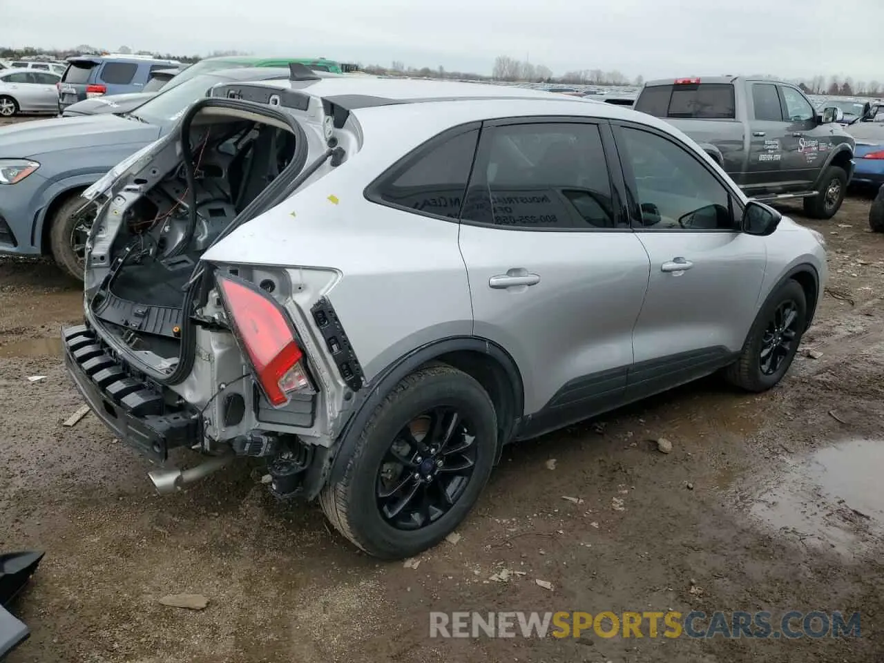 3 Photograph of a damaged car 1FMCU0BZ1LUB58191 FORD ESCAPE 2020