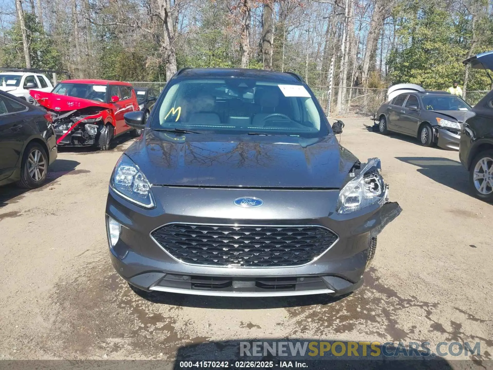 13 Photograph of a damaged car 1FMCU0DZ7LUB57978 FORD ESCAPE 2020