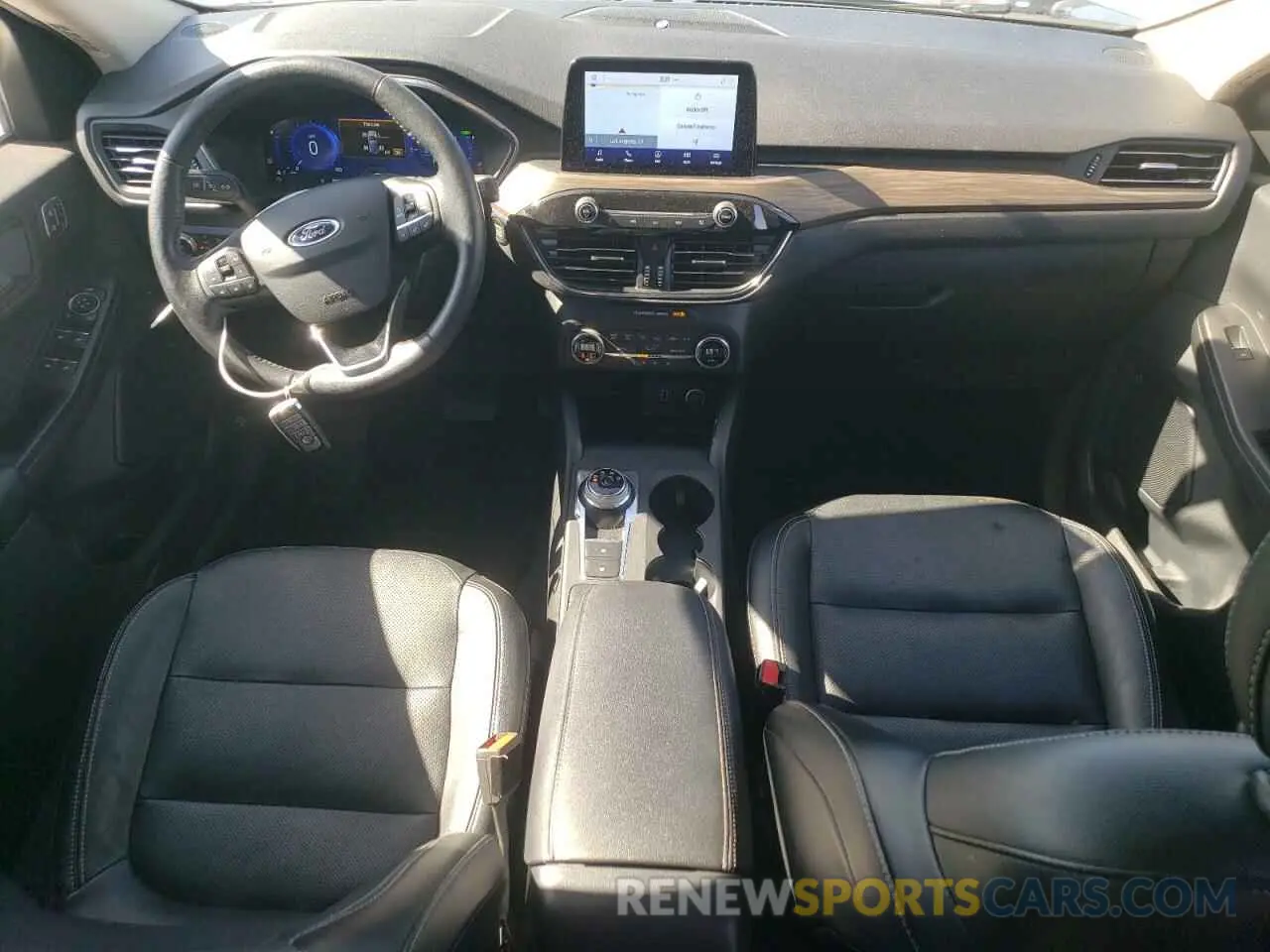 8 Photograph of a damaged car 1FMCU0DZXLUC23701 FORD ESCAPE 2020
