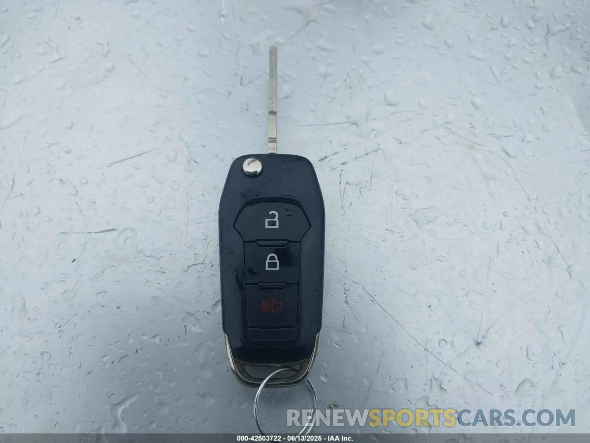 11 Фотография поврежденного автомобиля 1FMCU0F60LUA28760 FORD ESCAPE 2020