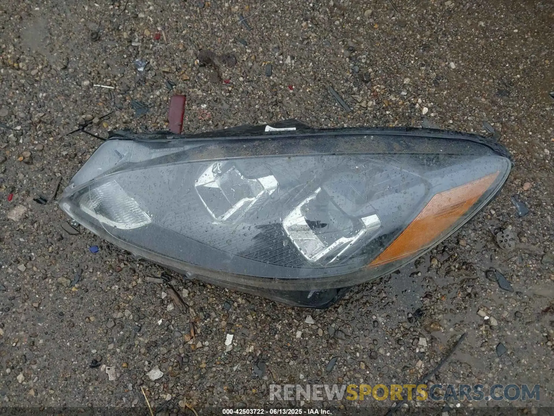 12 Фотография поврежденного автомобиля 1FMCU0F60LUA28760 FORD ESCAPE 2020