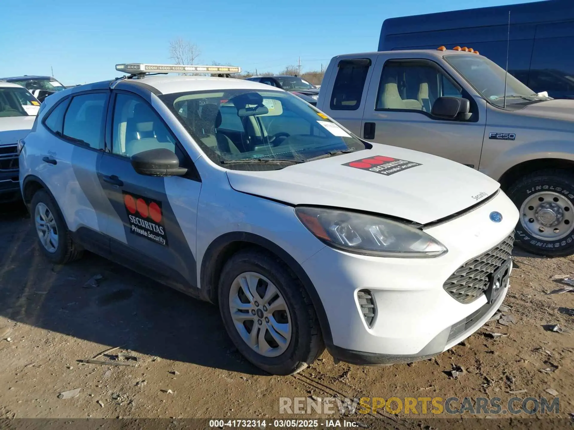 1 Photograph of a damaged car 1FMCU0F60LUA63492 FORD ESCAPE 2020