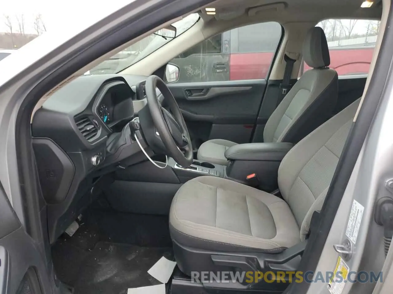 7 Фотография поврежденного автомобиля 1FMCU0F61LUB38443 FORD ESCAPE 2020