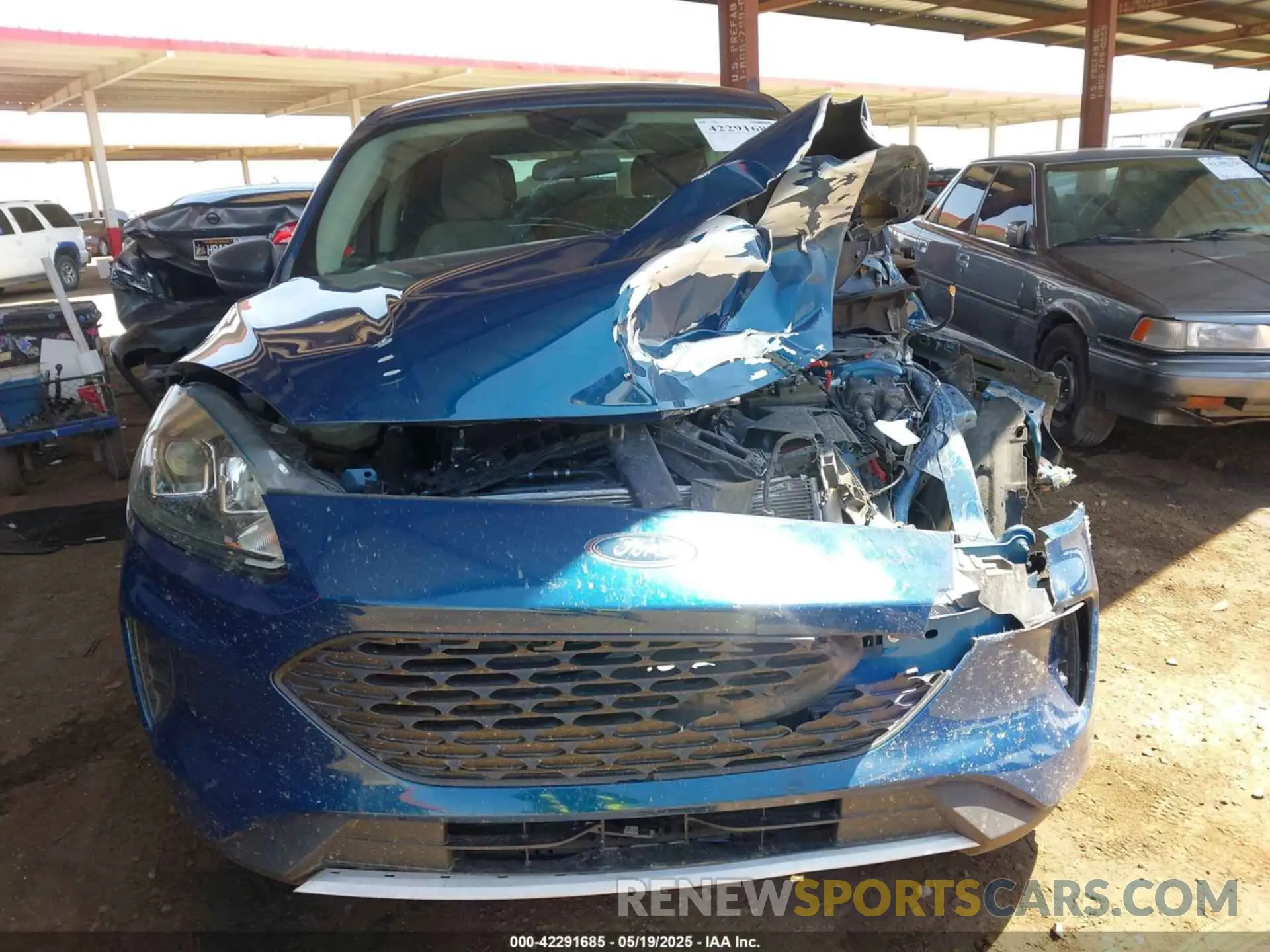 12 Photograph of a damaged car 1FMCU0F63LUA57573 FORD ESCAPE 2020