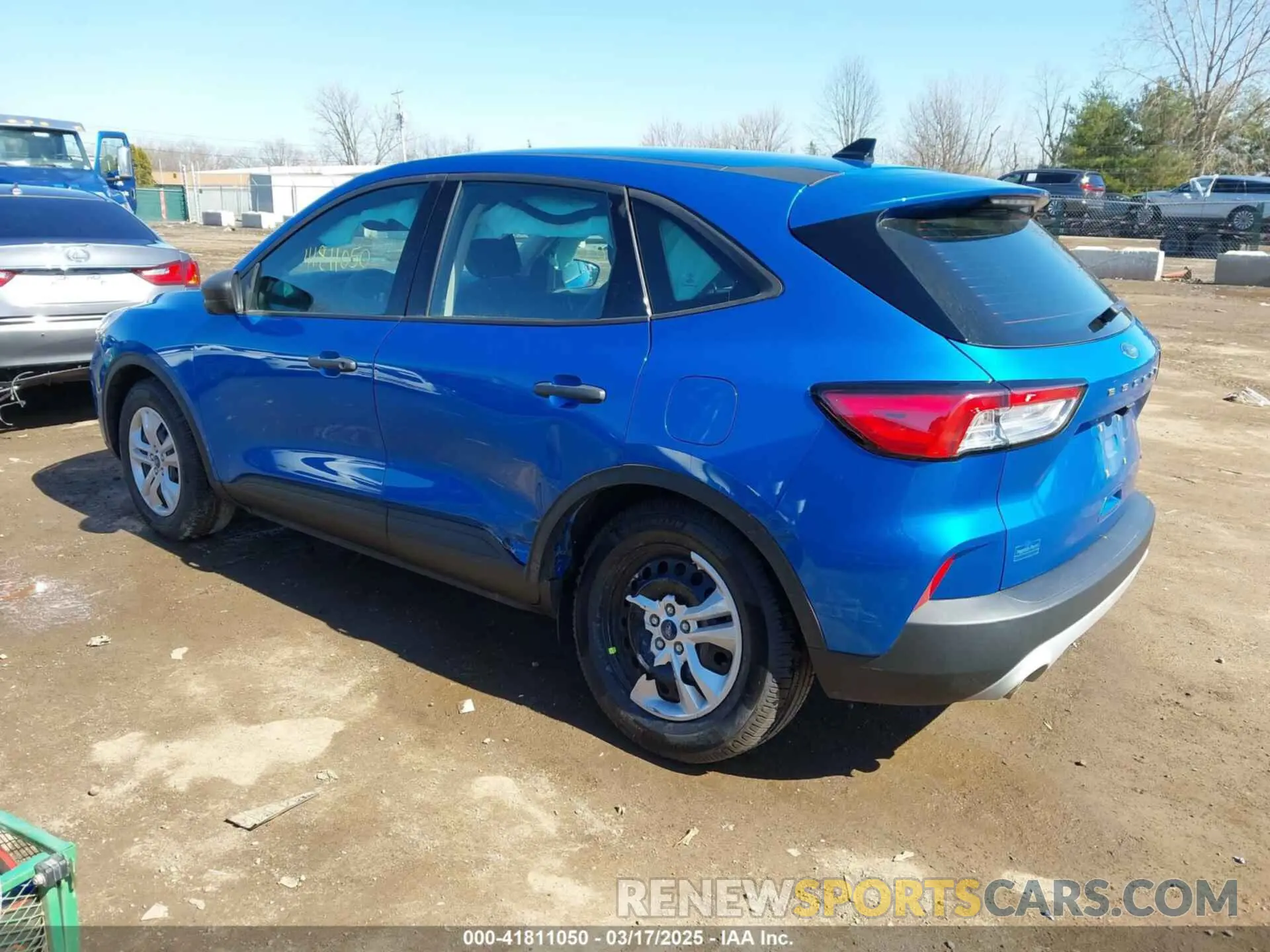 3 Photograph of a damaged car 1FMCU0F64LUA07166 FORD ESCAPE 2020