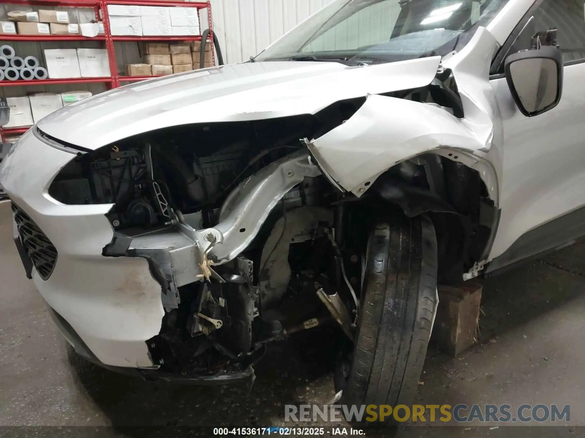 6 Photograph of a damaged car 1FMCU0F64LUA84300 FORD ESCAPE 2020