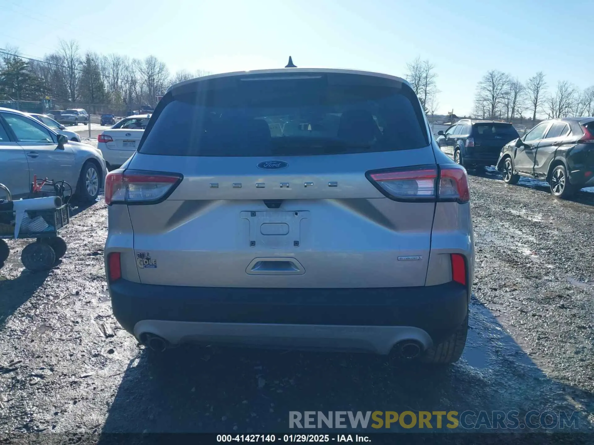 16 Photograph of a damaged car 1FMCU0F66LUA08805 FORD ESCAPE 2020