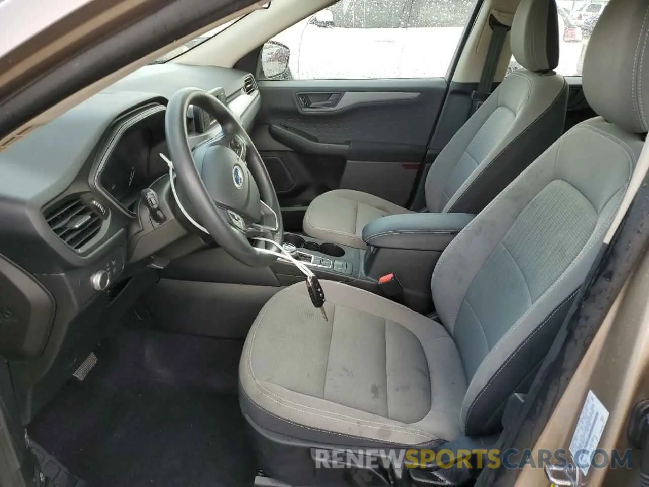 7 Фотография поврежденного автомобиля 1FMCU0F67LUB96511 FORD ESCAPE 2020