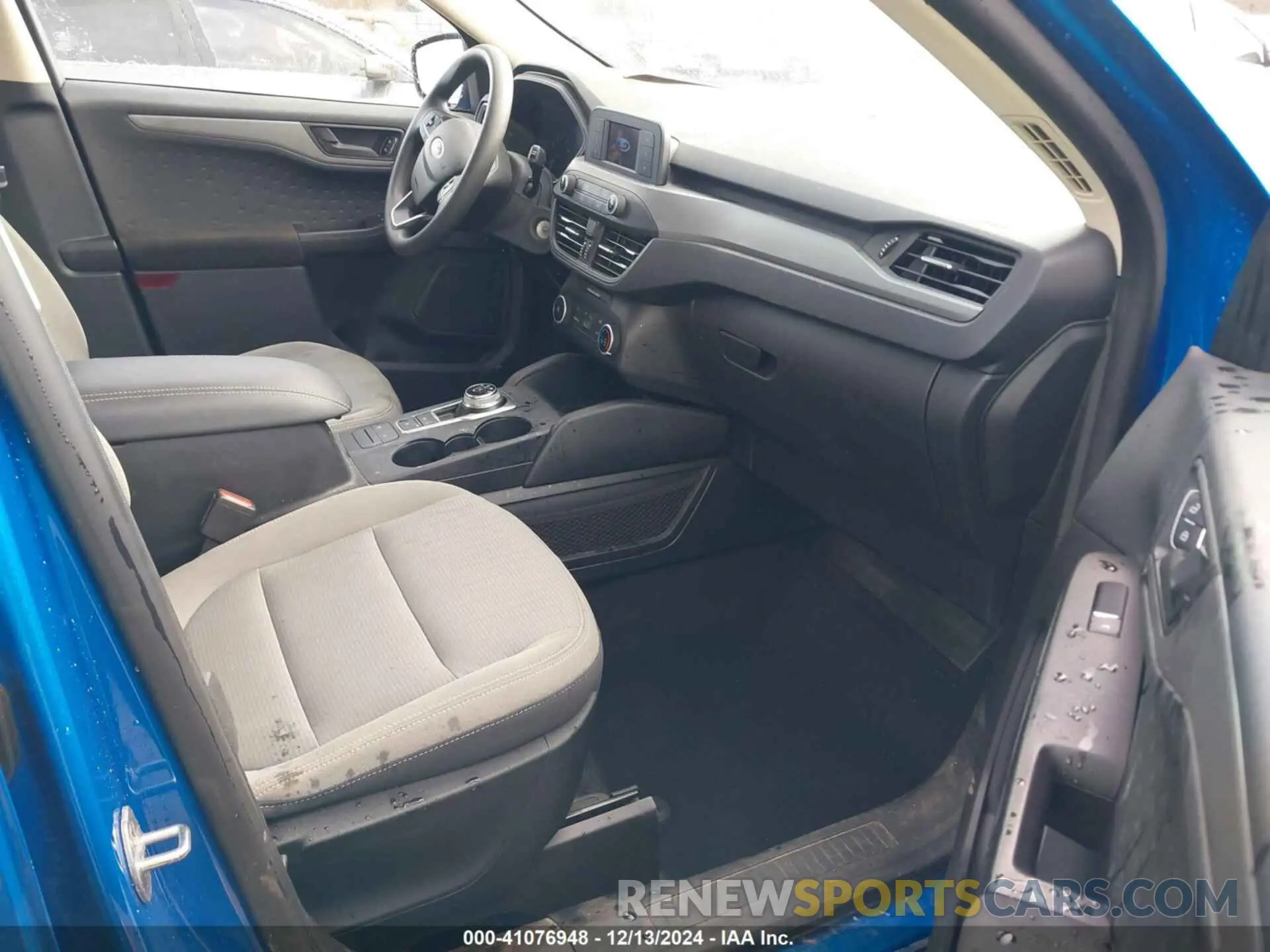 5 Фотография поврежденного автомобиля 1FMCU0F6XLUA23677 FORD ESCAPE 2020