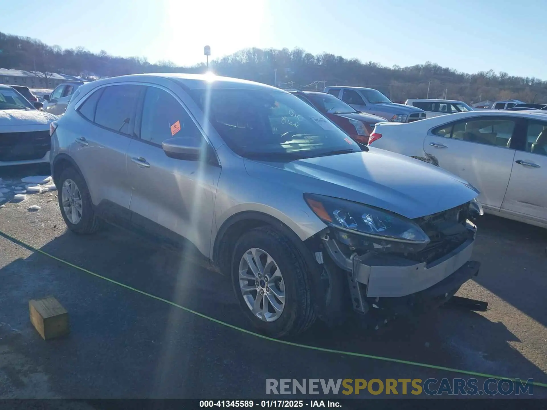 1 Photograph of a damaged car 1FMCU0G60LUA54306 FORD ESCAPE 2020