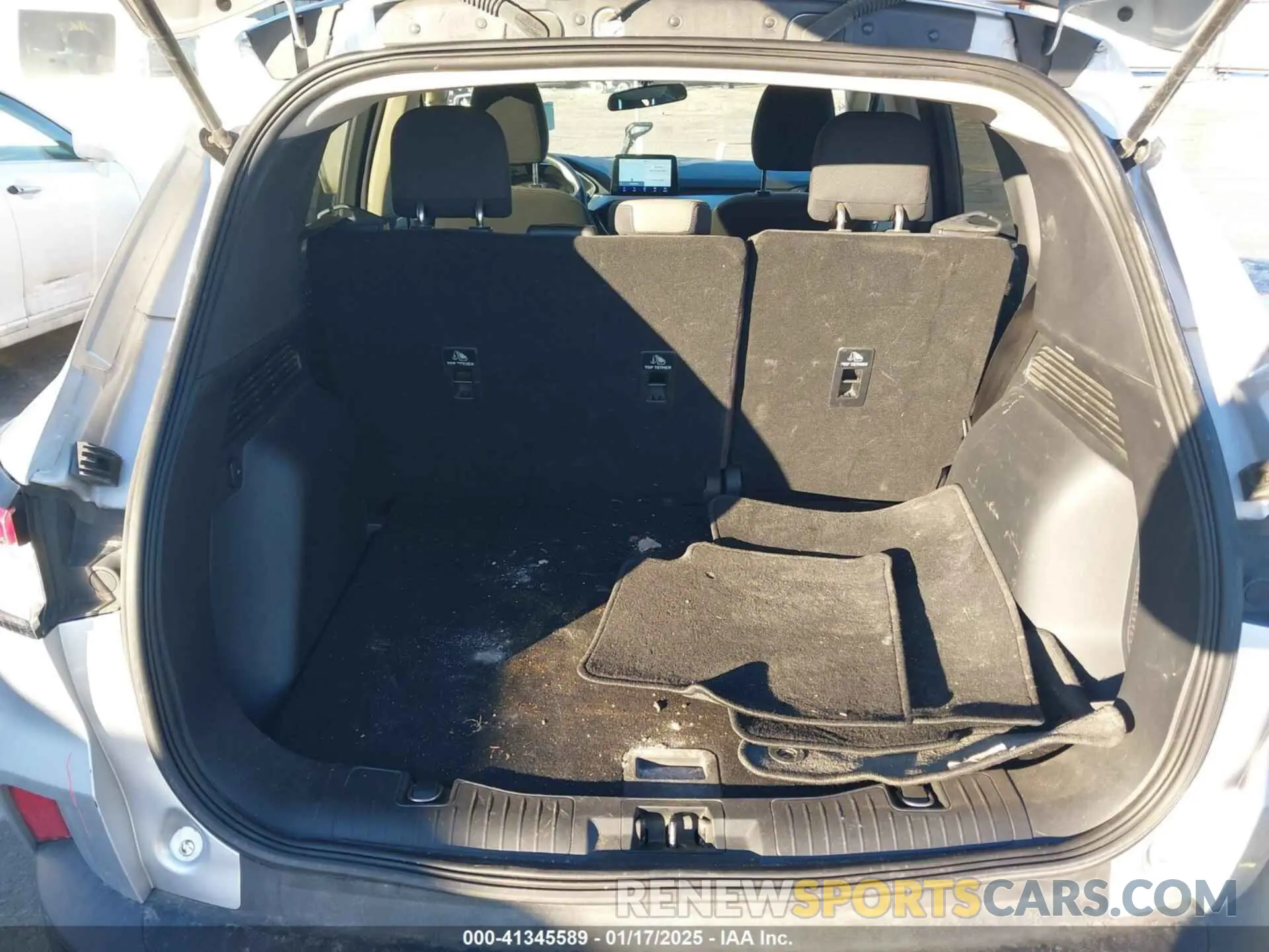 13 Photograph of a damaged car 1FMCU0G60LUA54306 FORD ESCAPE 2020