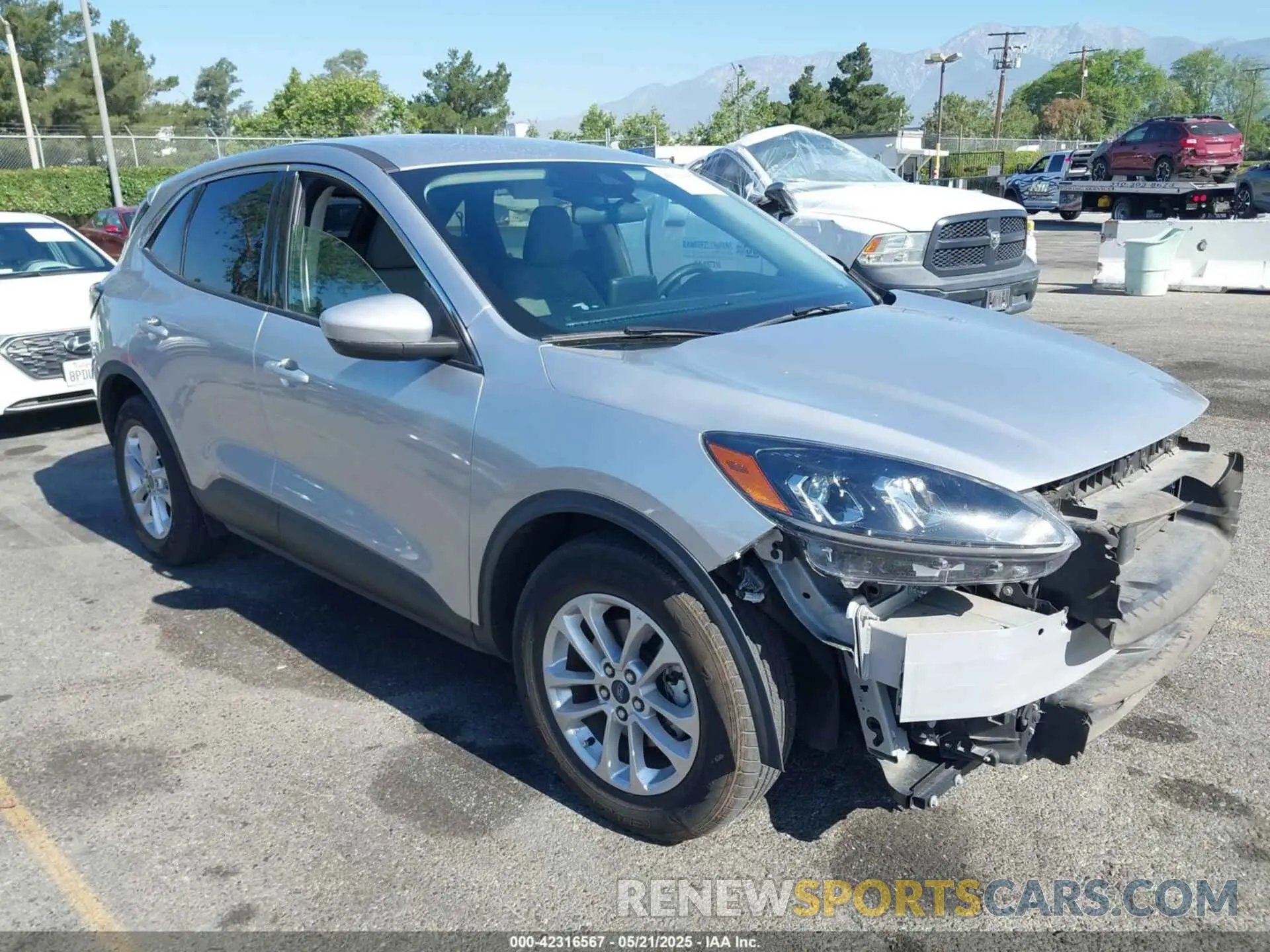 1 Photograph of a damaged car 1FMCU0G60LUA78539 FORD ESCAPE 2020