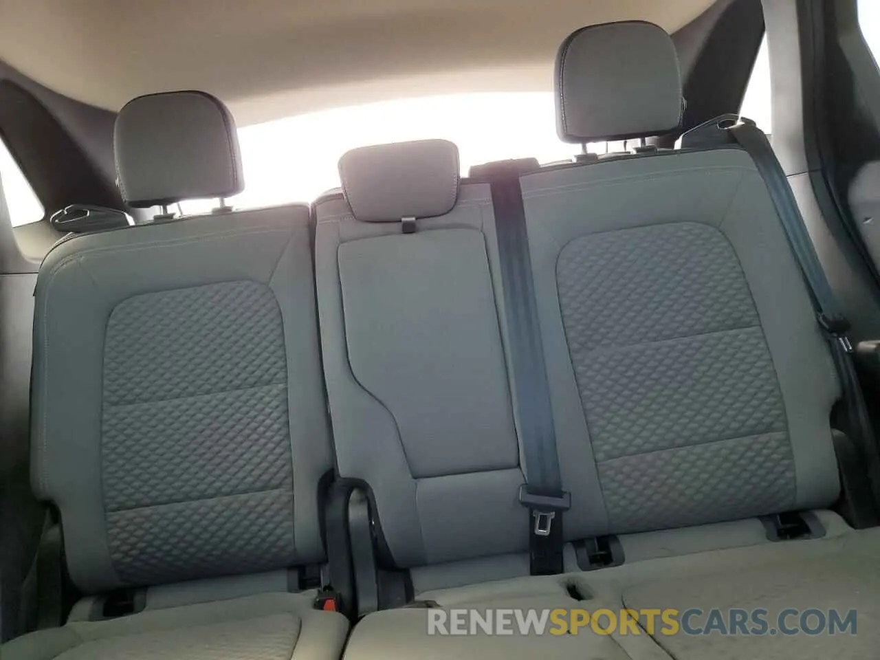 10 Фотография поврежденного автомобиля 1FMCU0G60LUB44118 FORD ESCAPE 2020