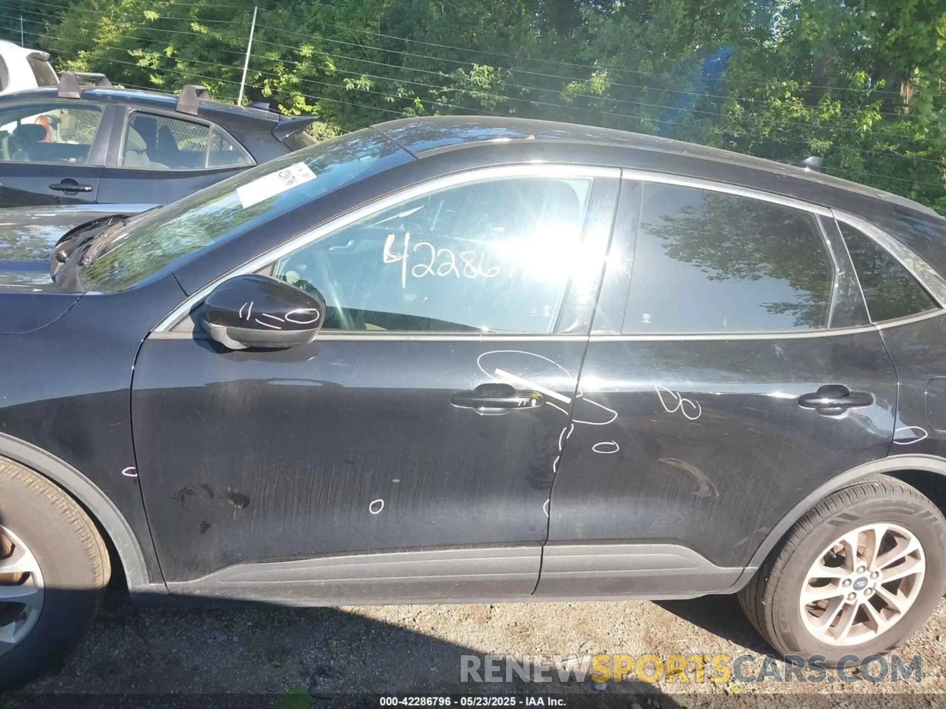 15 Фотография поврежденного автомобиля 1FMCU0G61LUA29107 FORD ESCAPE 2020