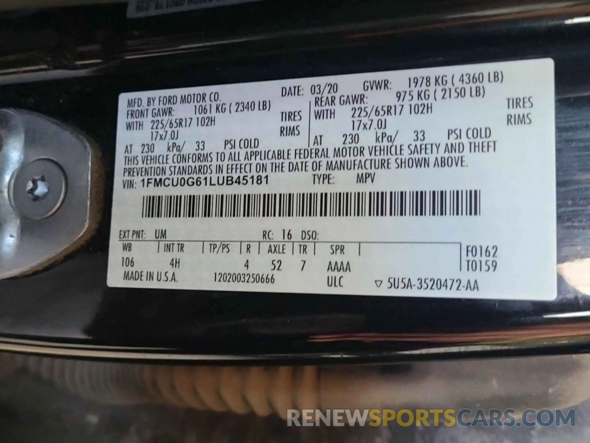 2 Фотография поврежденного автомобиля 1FMCU0G61LUB45181 FORD ESCAPE 2020