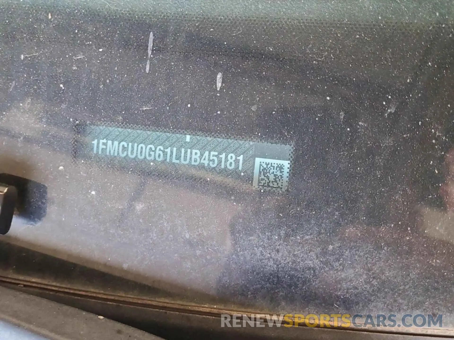 24 Фотография поврежденного автомобиля 1FMCU0G61LUB45181 FORD ESCAPE 2020