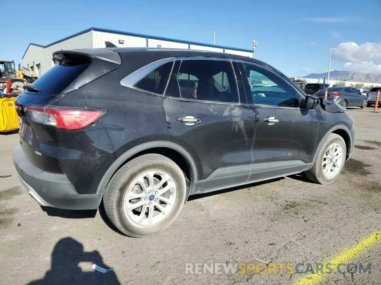 3 Photograph of a damaged car 1FMCU0G62LUA81698 FORD ESCAPE 2020