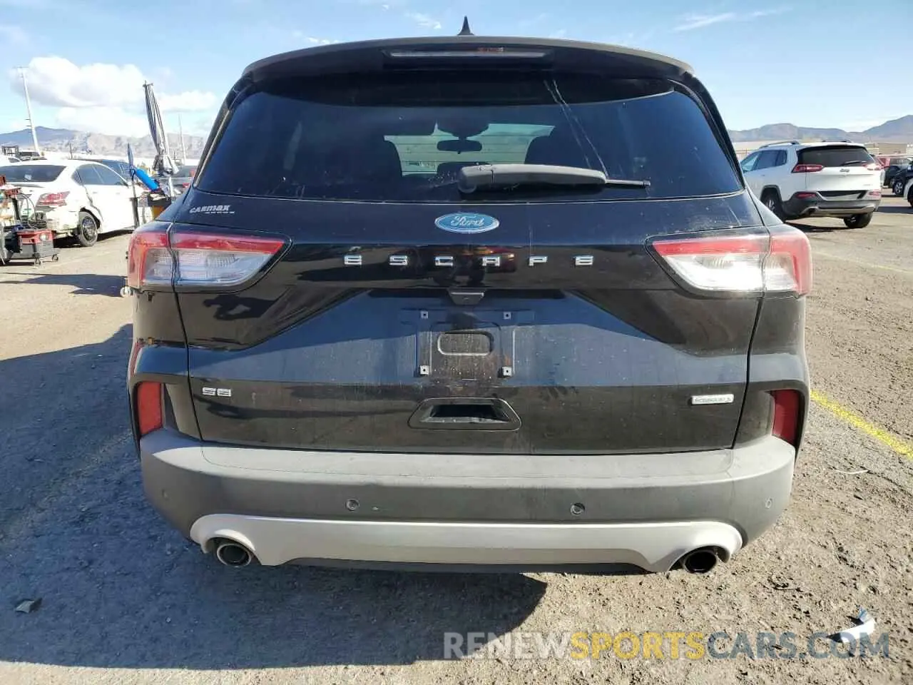 6 Photograph of a damaged car 1FMCU0G62LUA81698 FORD ESCAPE 2020