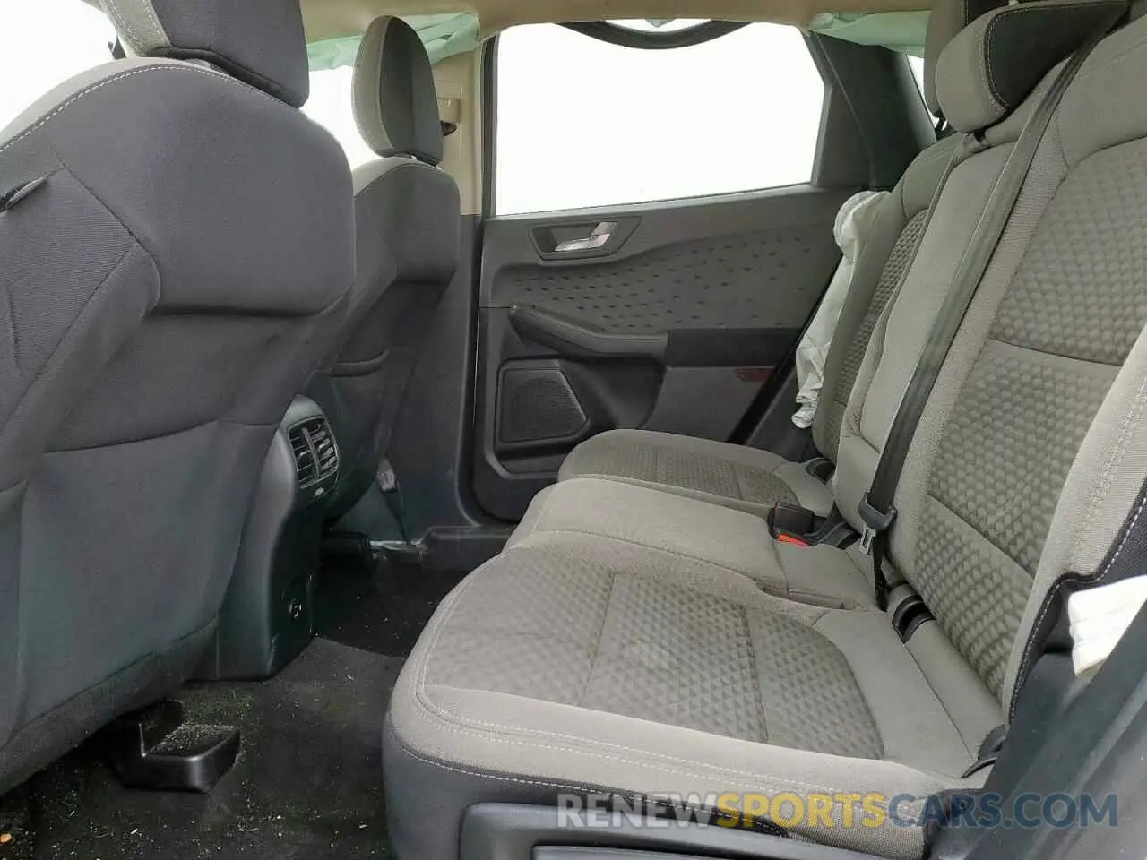 10 Фотография поврежденного автомобиля 1FMCU0G62LUB66783 FORD ESCAPE 2020