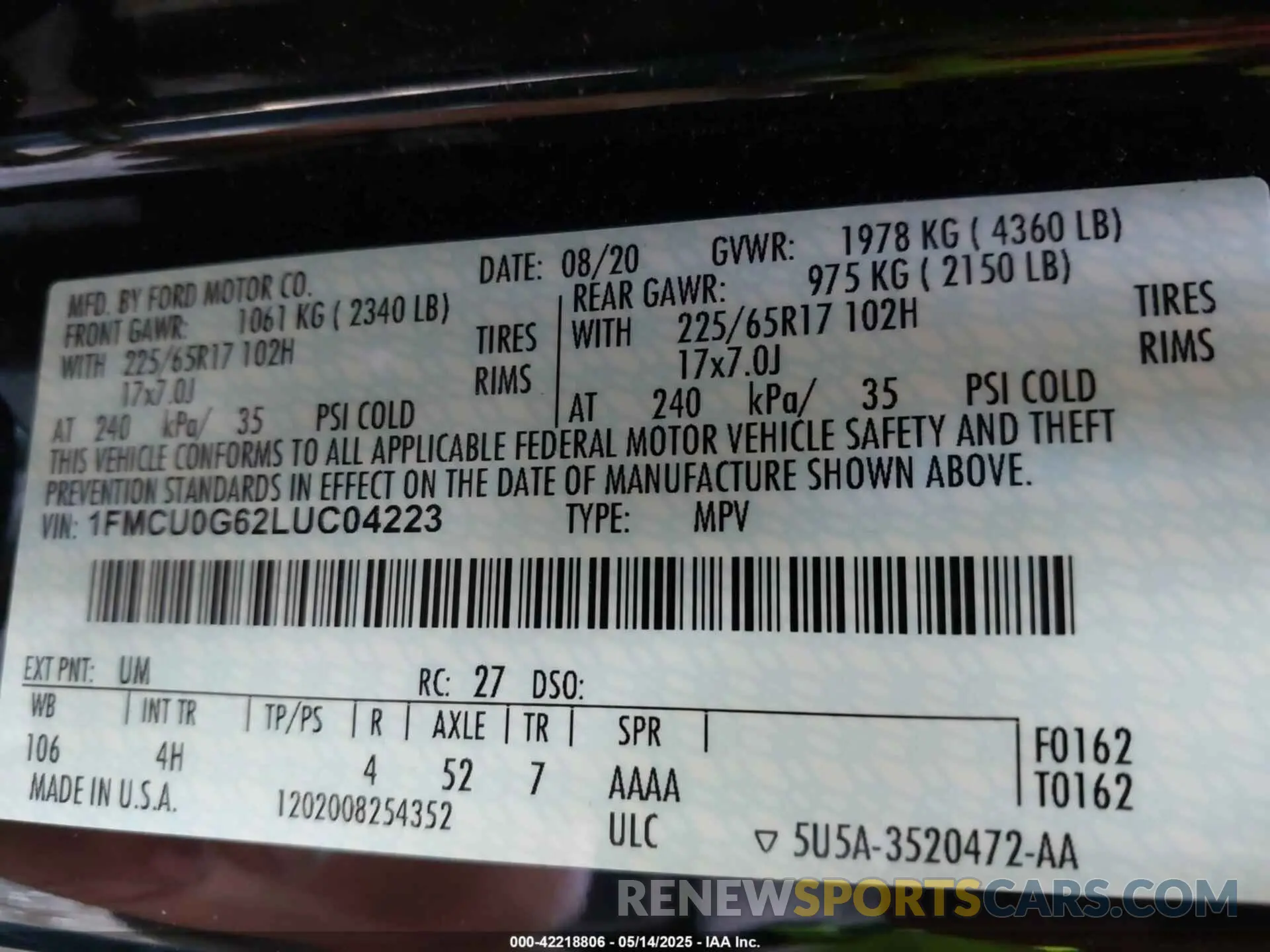 9 Photograph of a damaged car 1FMCU0G62LUC04223 FORD ESCAPE 2020