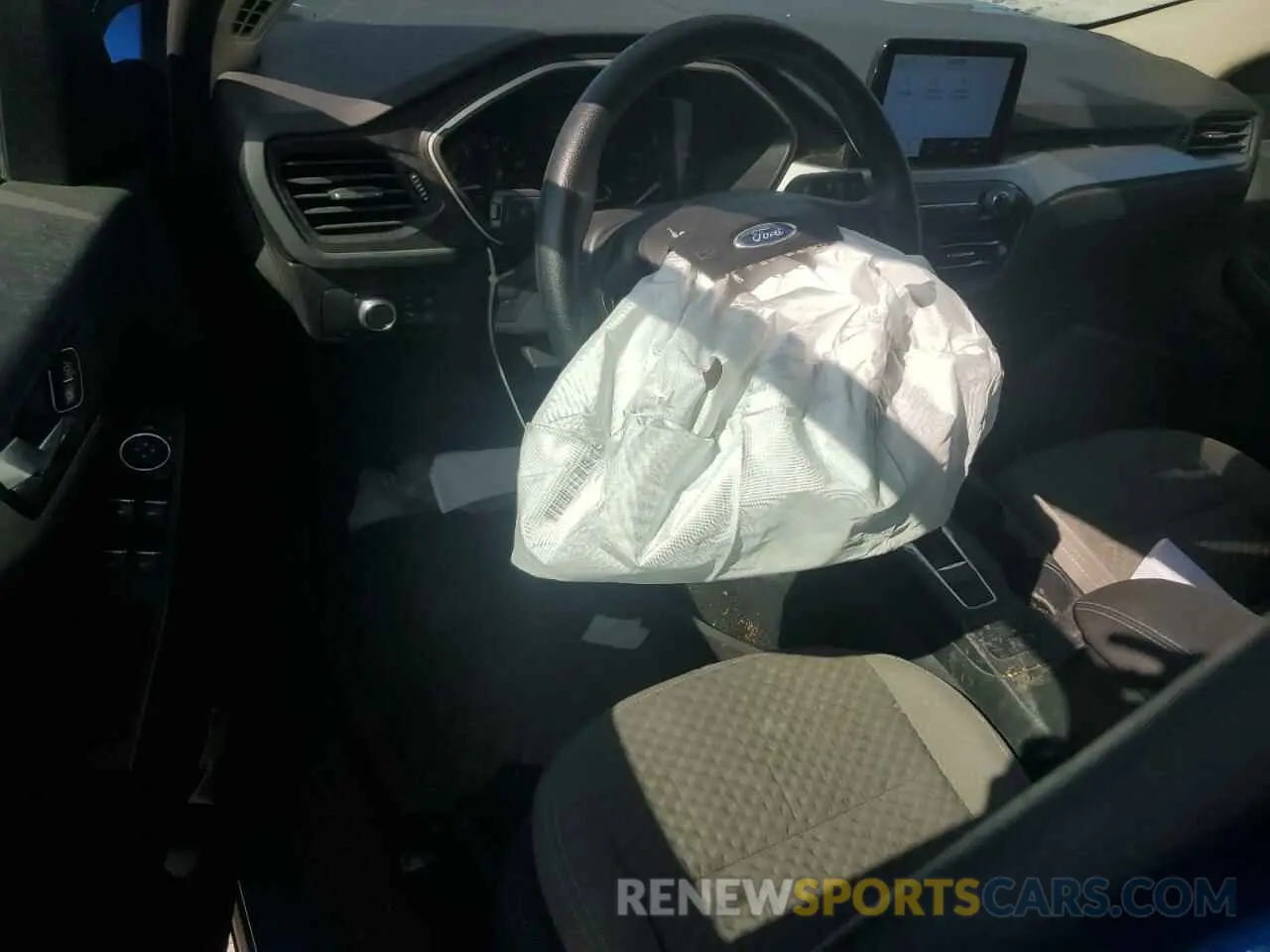 8 Photograph of a damaged car 1FMCU0G63LUA14477 FORD ESCAPE 2020