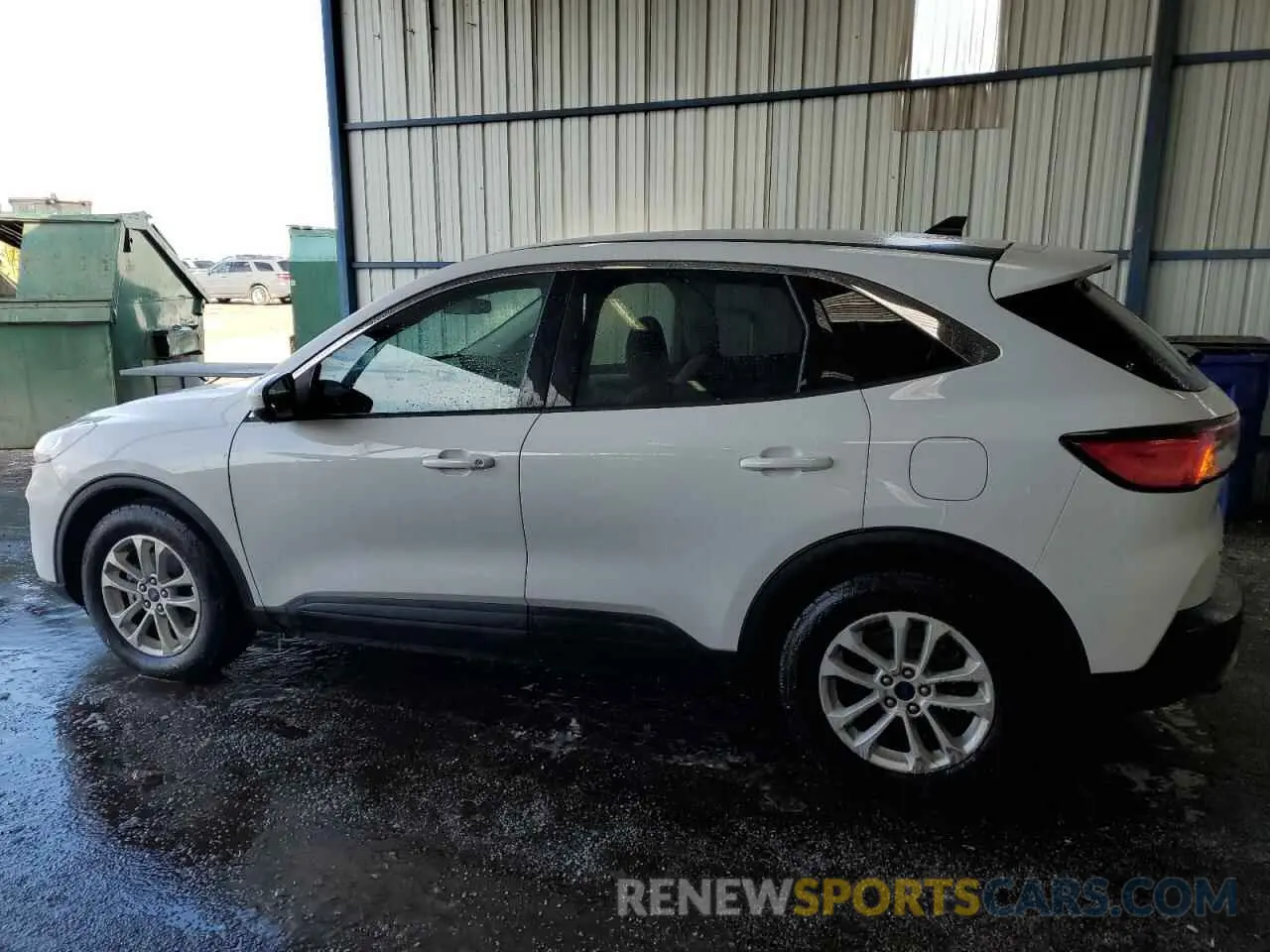 2 Photograph of a damaged car 1FMCU0G63LUB80787 FORD ESCAPE 2020