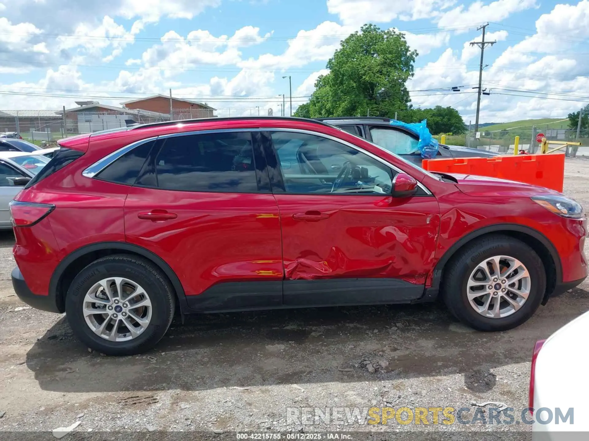 13 Фотография поврежденного автомобиля 1FMCU0G63LUC49056 FORD ESCAPE 2020