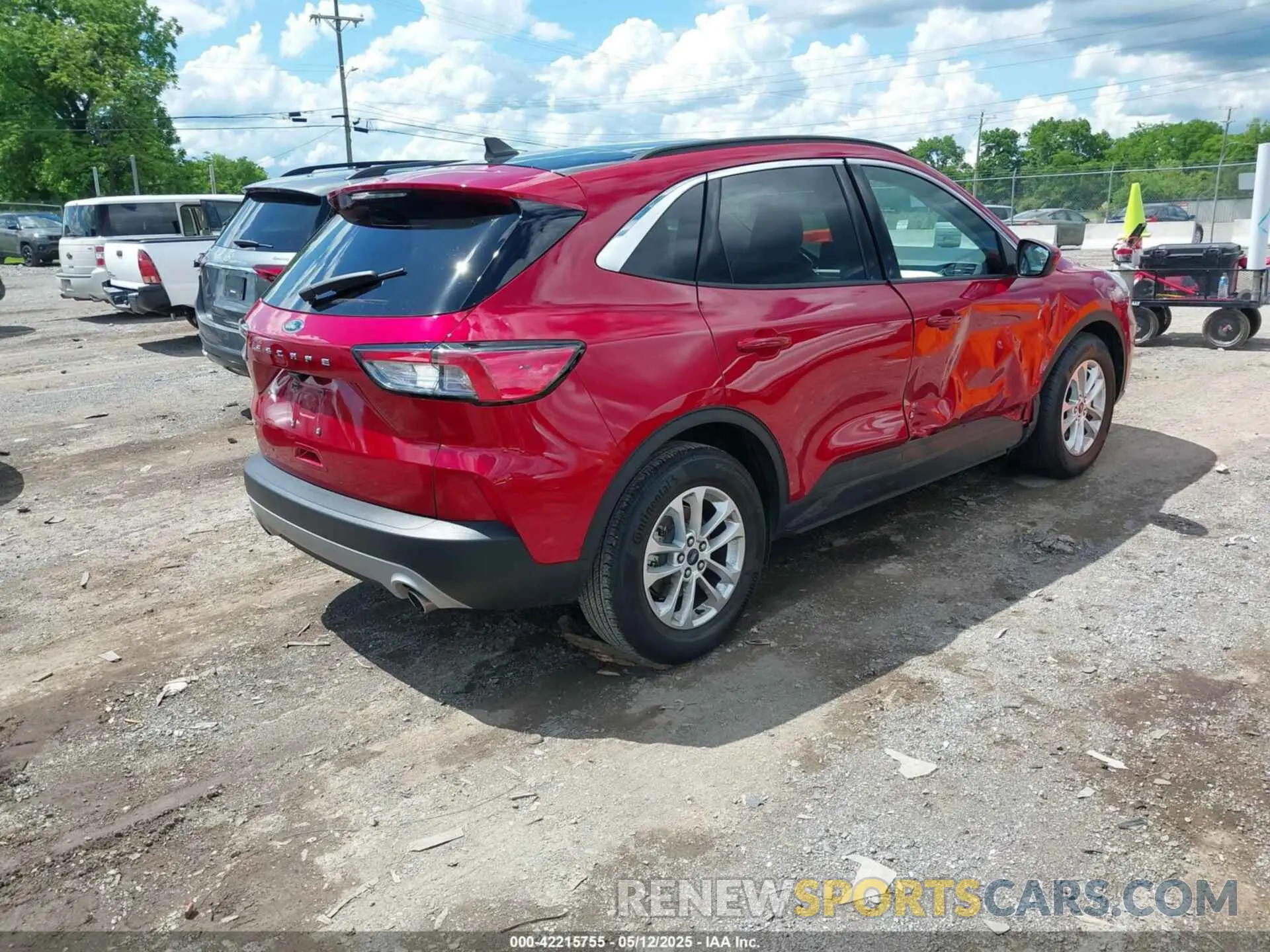 4 Фотография поврежденного автомобиля 1FMCU0G63LUC49056 FORD ESCAPE 2020