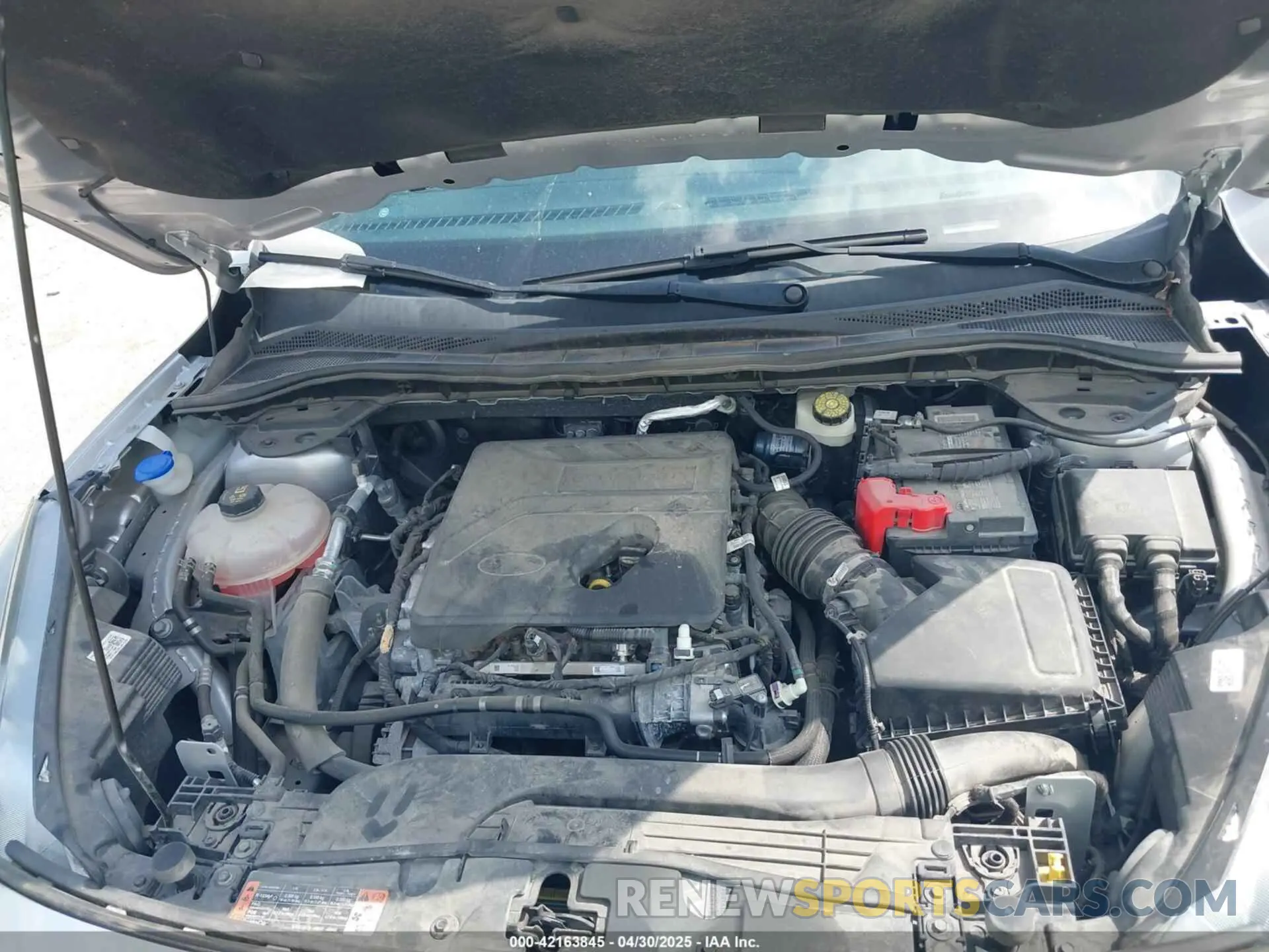 10 Фотография поврежденного автомобиля 1FMCU0G64LUA32826 FORD ESCAPE 2020