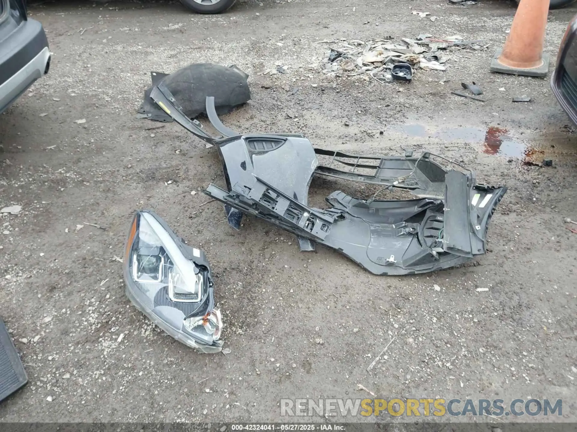 11 Photograph of a damaged car 1FMCU0G64LUA46953 FORD ESCAPE 2020
