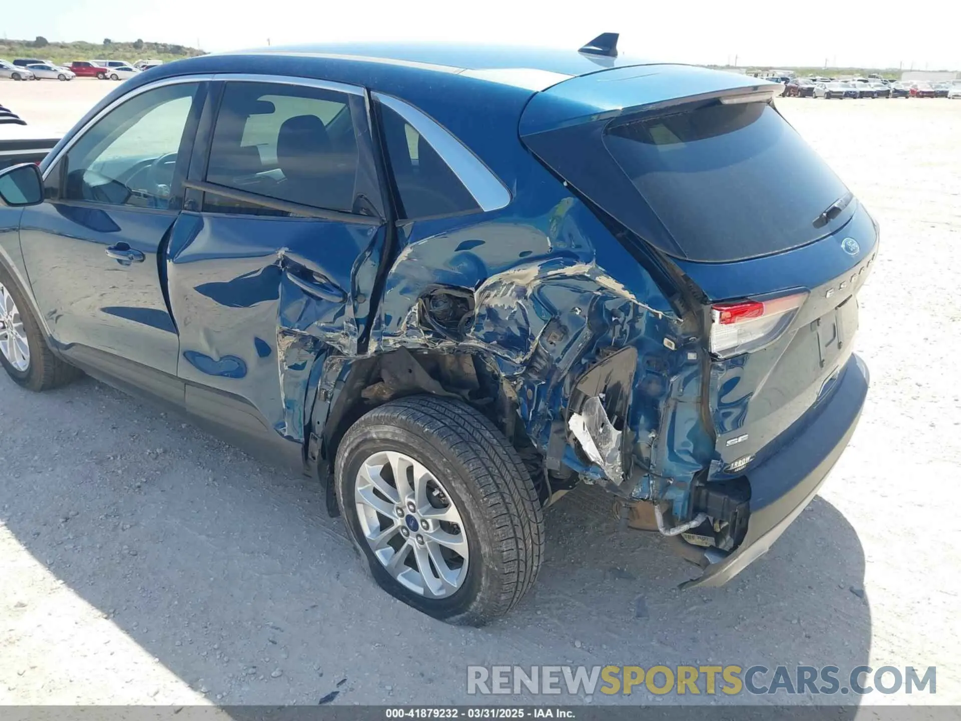 6 Фотография поврежденного автомобиля 1FMCU0G64LUB77462 FORD ESCAPE 2020