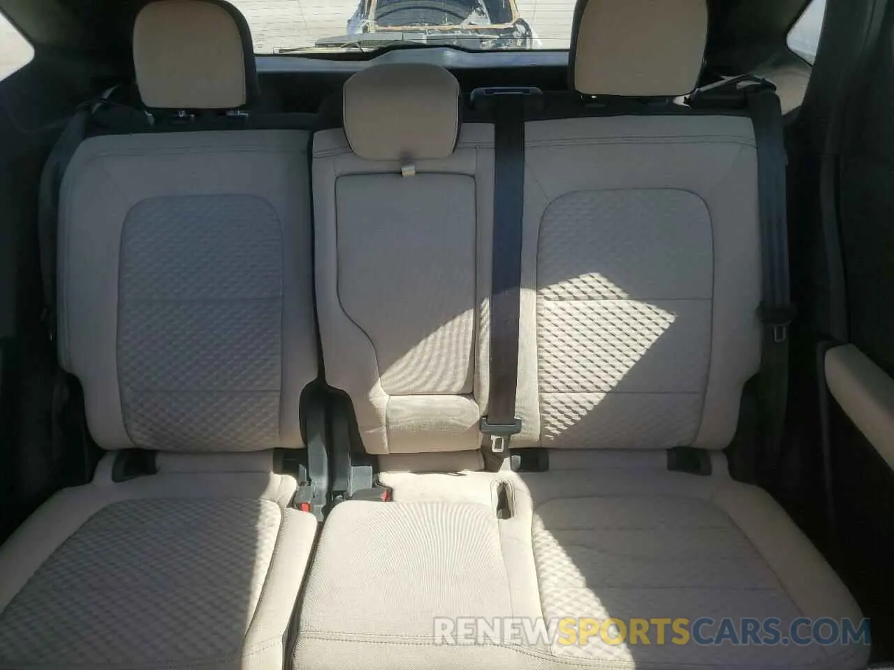 10 Фотография поврежденного автомобиля 1FMCU0G64LUB94410 FORD ESCAPE 2020