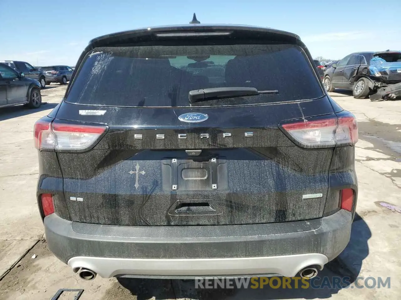 6 Фотография поврежденного автомобиля 1FMCU0G64LUC08421 FORD ESCAPE 2020