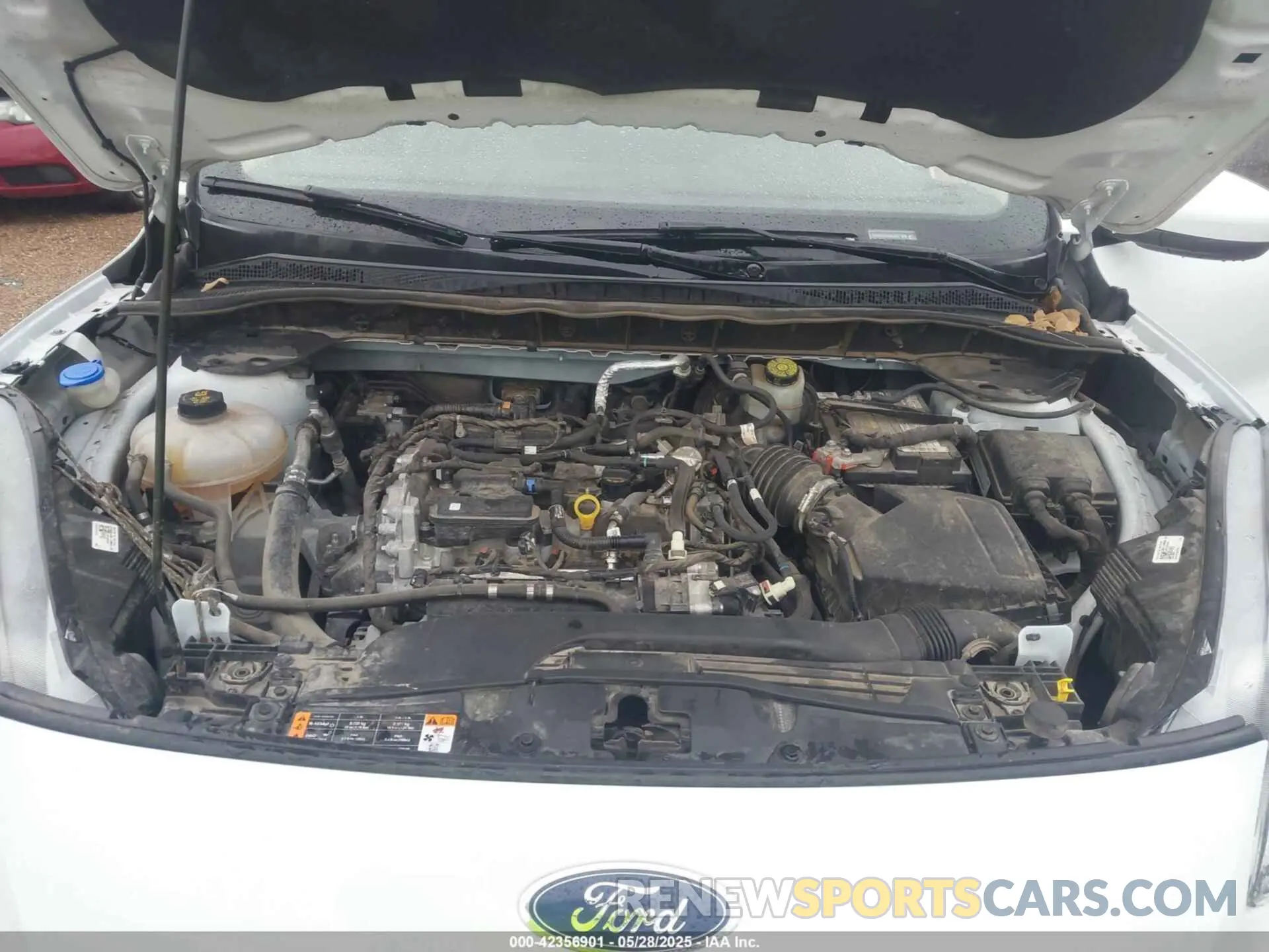 10 Фотография поврежденного автомобиля 1FMCU0G64LUC21606 FORD ESCAPE 2020