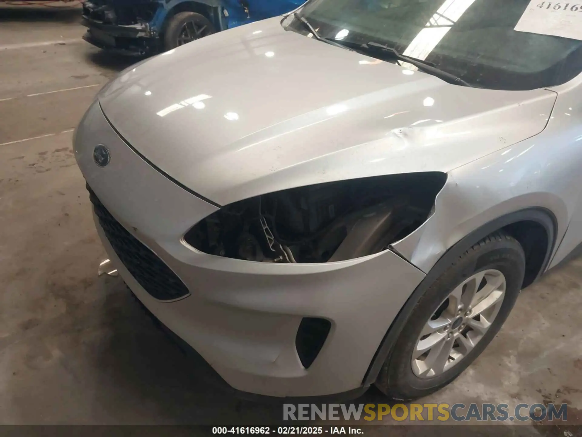 6 Photograph of a damaged car 1FMCU0G65LUA93649 FORD ESCAPE 2020
