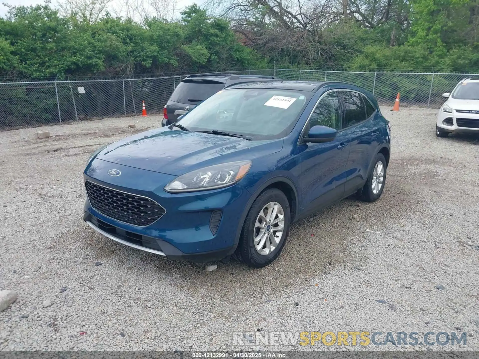 2 Фотография поврежденного автомобиля 1FMCU0G65LUA98916 FORD ESCAPE 2020