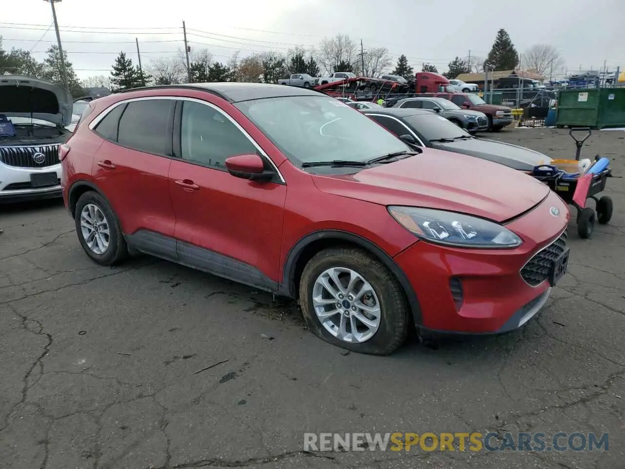 4 Photograph of a damaged car 1FMCU0G65LUB24205 FORD ESCAPE 2020