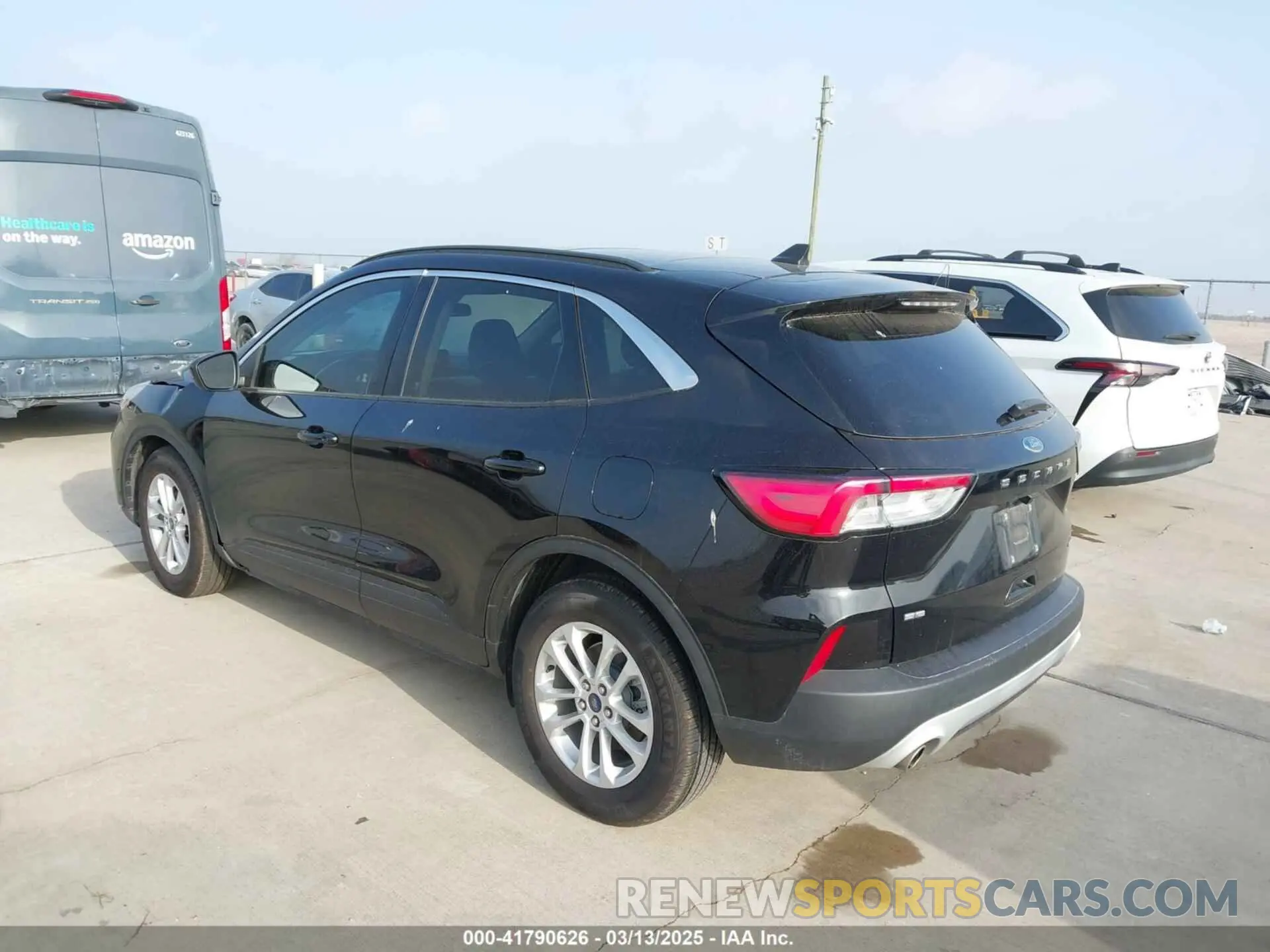 3 Photograph of a damaged car 1FMCU0G65LUB78457 FORD ESCAPE 2020