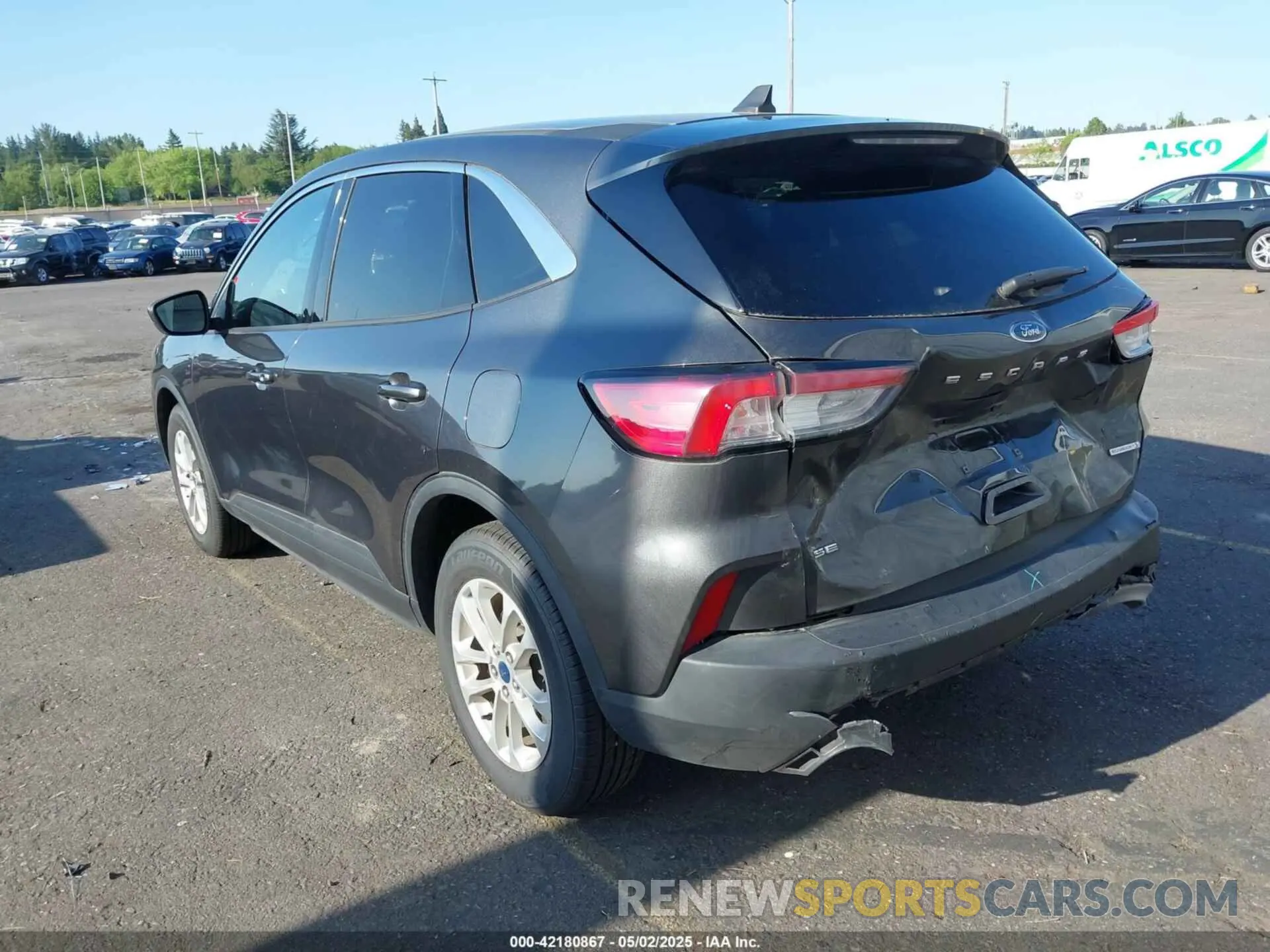 3 Photograph of a damaged car 1FMCU0G65LUB92150 FORD ESCAPE 2020